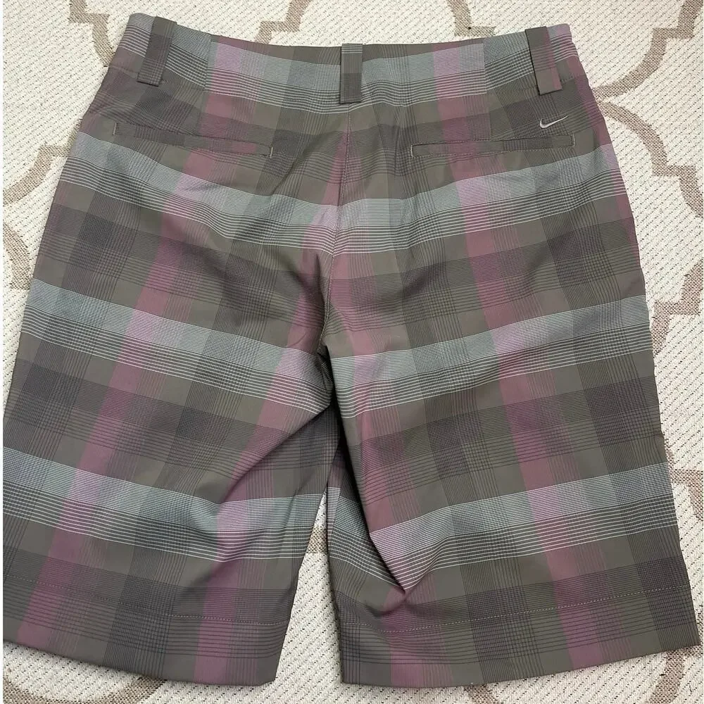 Nike golf dri-fit plaid gray/ purple 10” inseam shorts, size 6